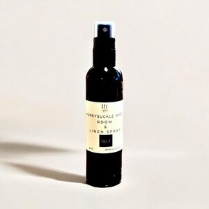 Meli Honeysuckle Mint Room & Linen Organic Spray‎